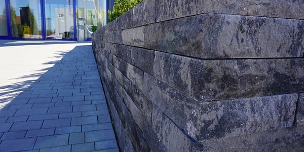 Mauern Betonstein 600x300px