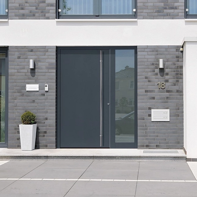 Hero Ratgeber Eingangstür Kachelbild