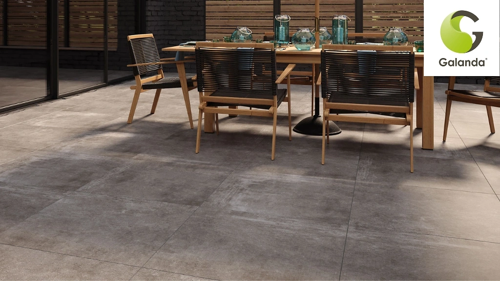 Terrassenfl&auml;chen mit Sitzgelegenheit