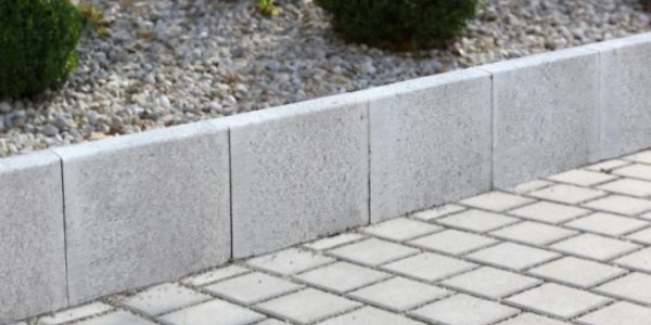 Winkelstützelemente ohne Bewehrung