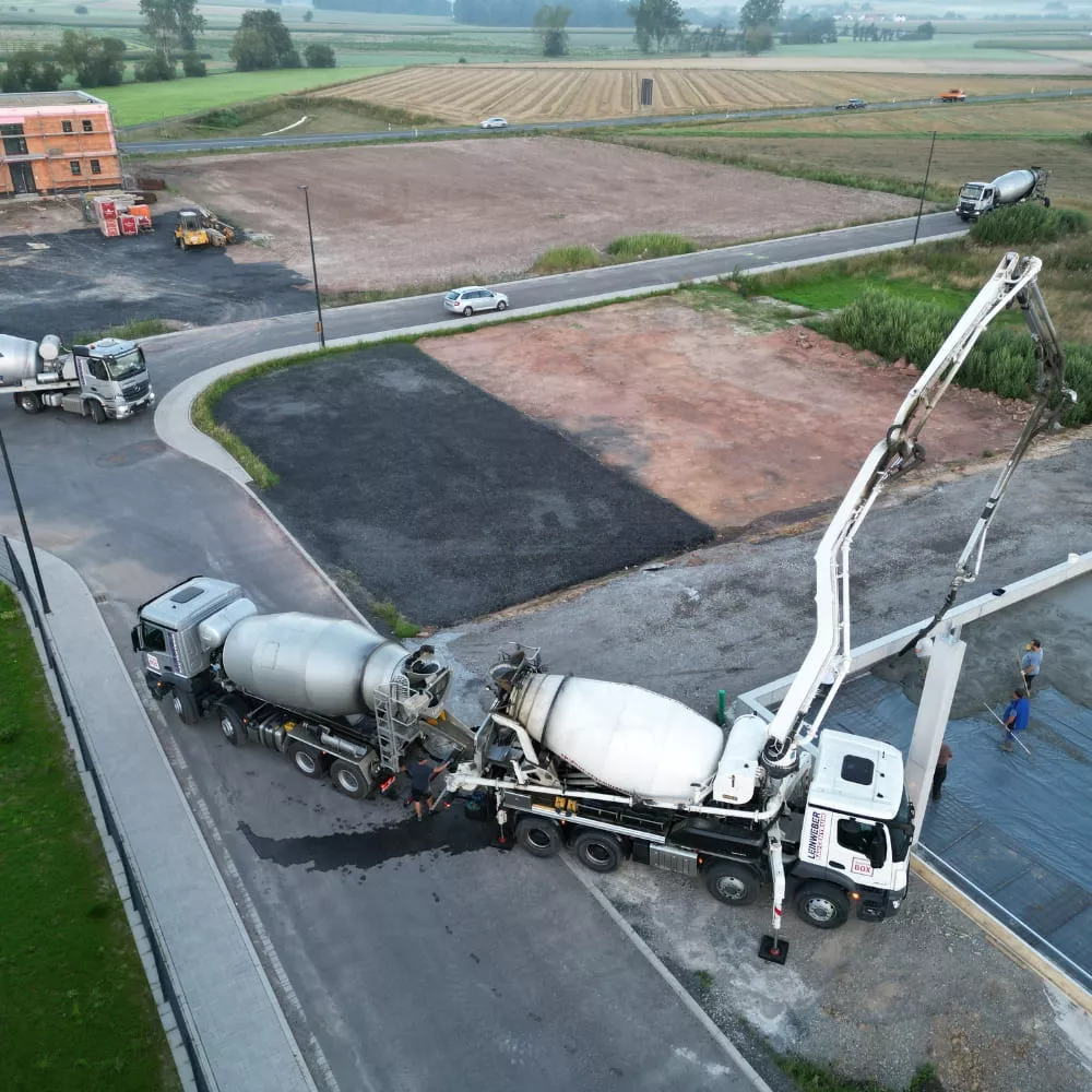 Betonwerk 1 1000x1000 px Betonwerk 1 1000x1000 px