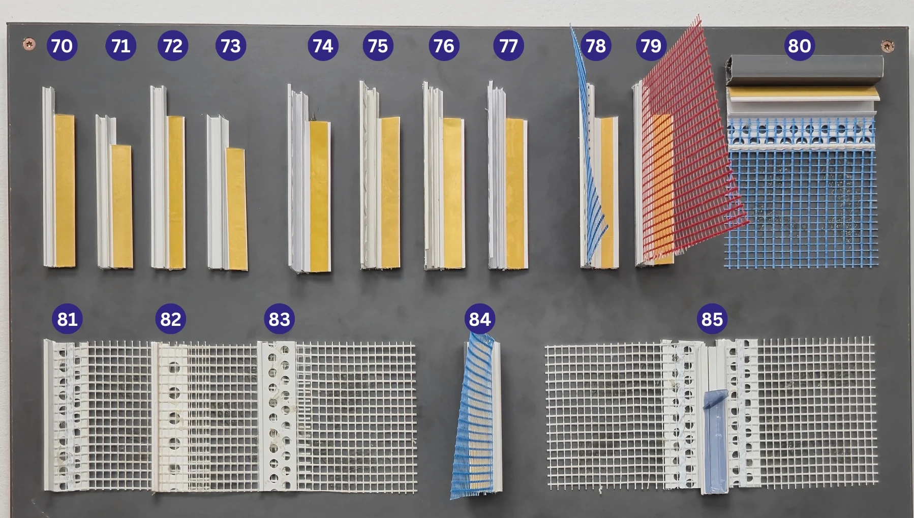 Mustertafel mit WDVS-Zubehör Mustertafel mit WDVS-Zubehör