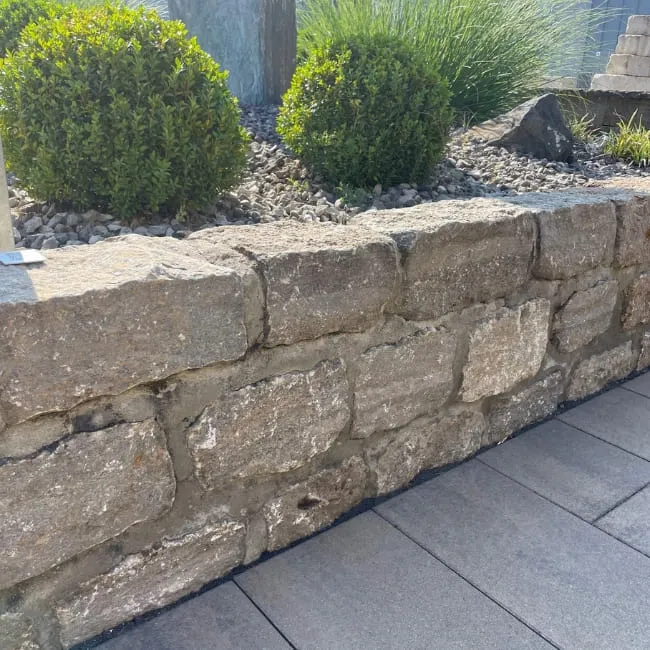 Muschelkalk Mauersteine 20er grau/braun Muschelkalk Mauersteine 20er grau/braun