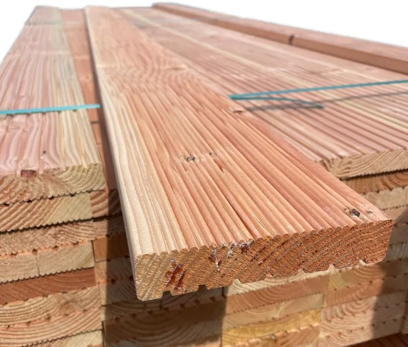 \\10.1.19.34\Stammdaten Pflege\Hosenfeld GmbH - 701146\1988725 Douglasie Terrassendiele Elegance Natur 28x145x3000mm\Bild Douglasie Terrassendiele 1.jpg