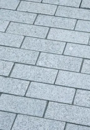 \\10.1.19.34\Stammdaten Pflege\Seltra\1988843 Systempflasterstein Bravo nero geflammt 20x10x5 cm\Leinweber Baucentrum Systempflasterstein.JPG