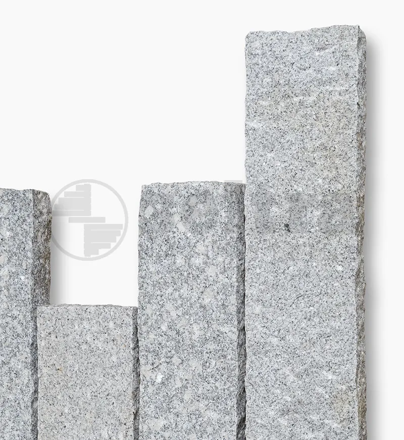 \\10.1.19.34\Stammdaten Pflege\Seltra\1990519 Granit Douro Einfassung hellg. 8x20x50  cm gestockt\Granit-Palisade Bravo Rustique.jpg