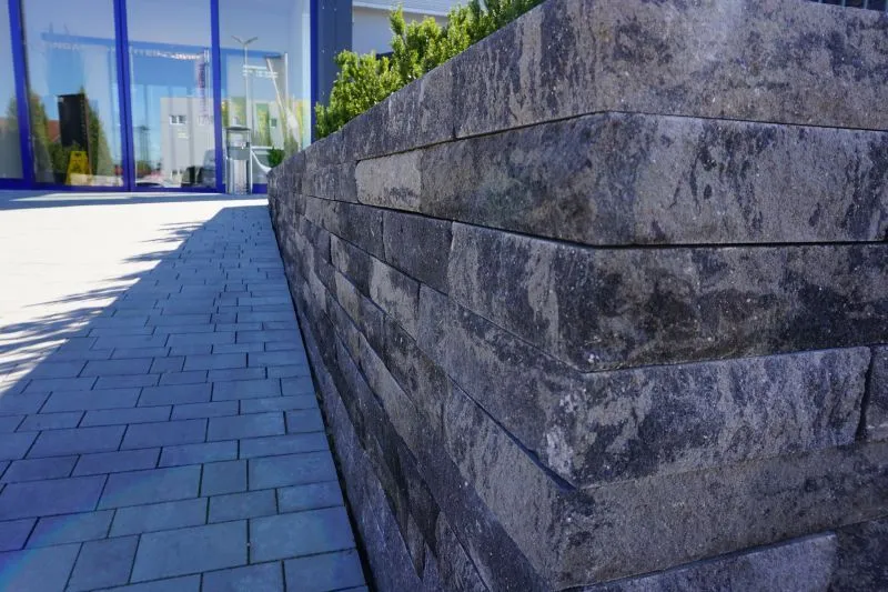 FCN Santuro Wechselschichtmauer 25 cm