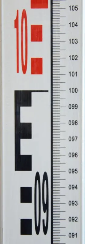 FUTECH Teleskop Messlatte