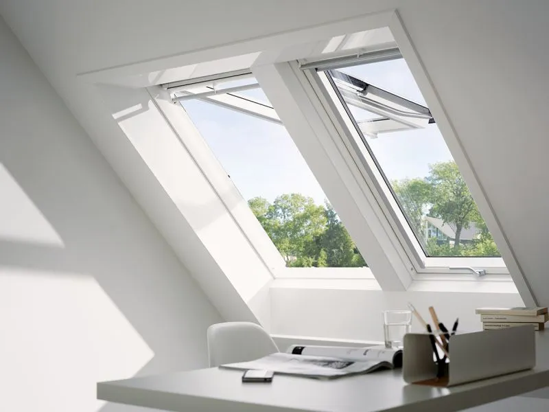 VELUX Klapp-Schwing-Fenster GPU