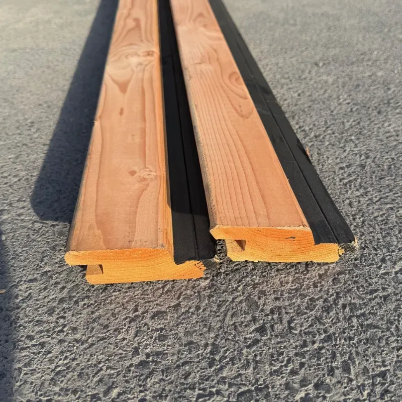 kanad. Douglasie Glattkantbrett