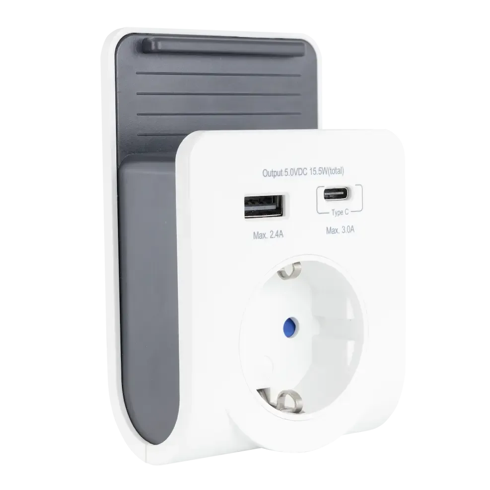 USB-Ladegerät mit 230V-Steckdose