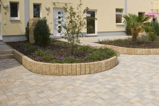 Burghof Palisade 12x12 cm