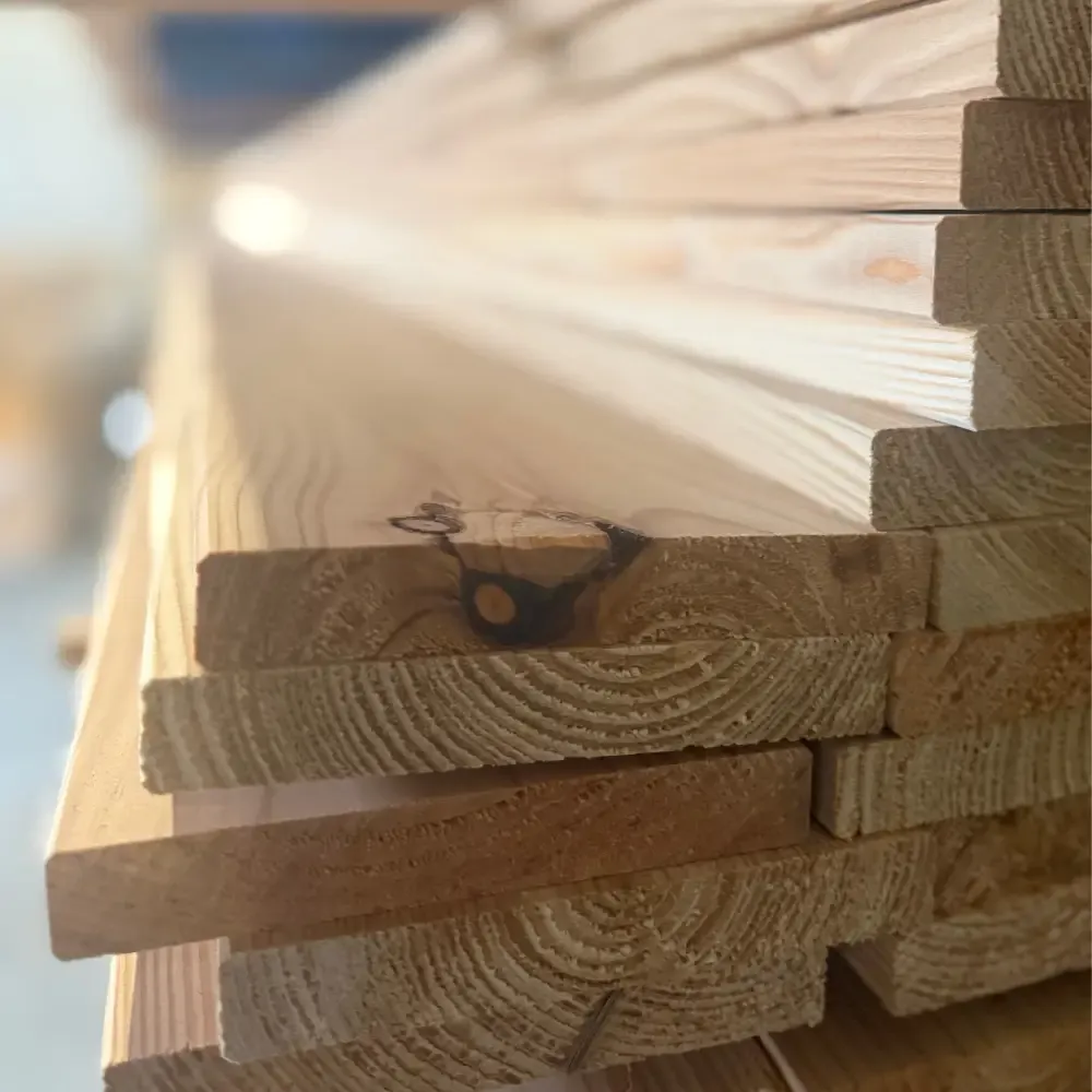 heimische L&auml;rche Glattkantbretter