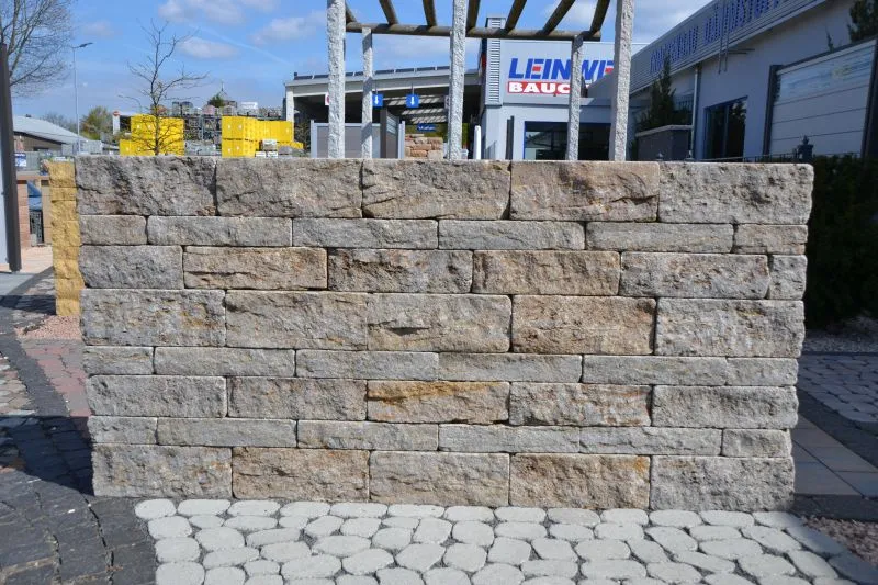 Muschelkalk Schichtmauer getrommelt