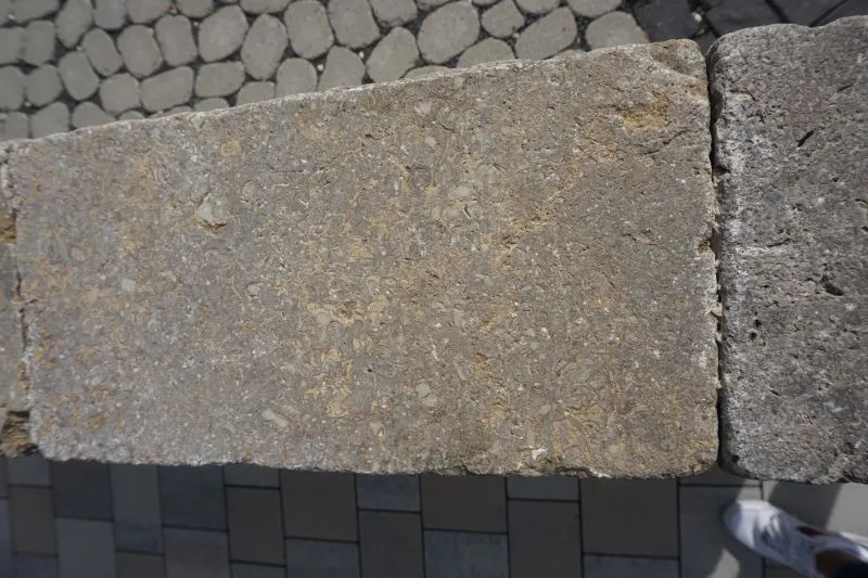 Muschelkalk Schichtmauer getrommelt